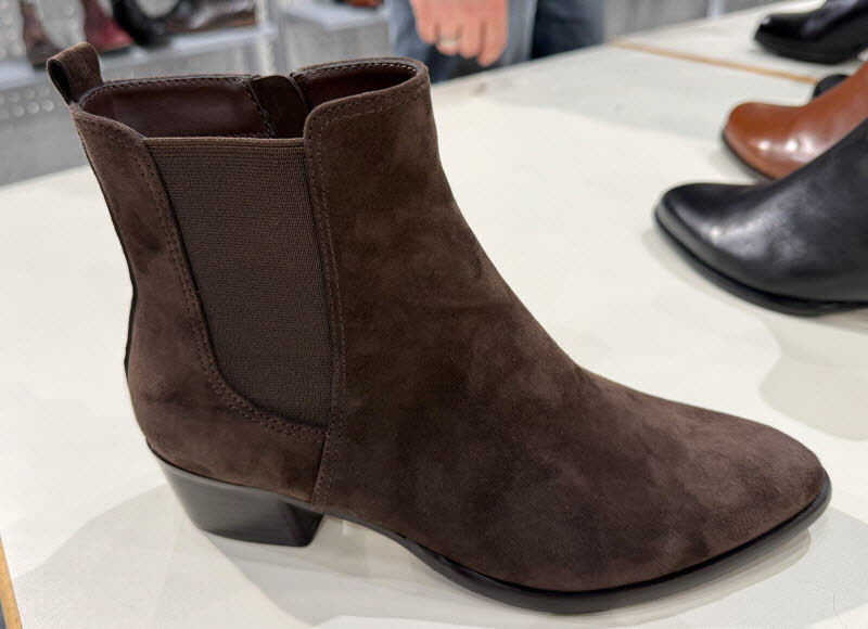 Regarde le Ciel Lori 09 Chelsea Dark Brown Suede braun