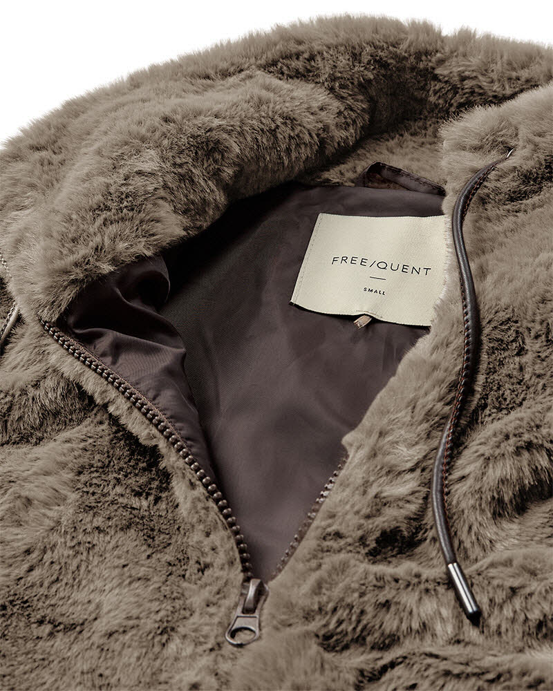 FREE/QUENT Fony Weste Faux Fur Morel braun Bild 3